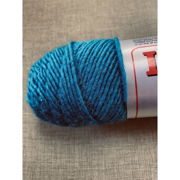Lamb’s Pride Worsted 85% Wool 15% Mohair Skein Aztec Turquoise - Picture 2 of 6